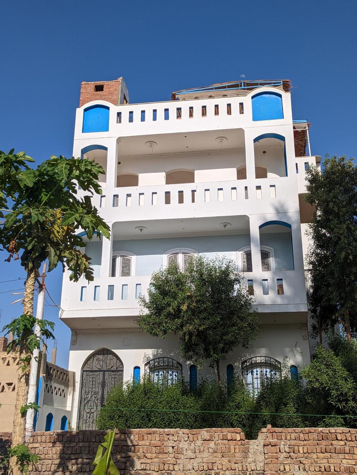Rebecca Apartment *